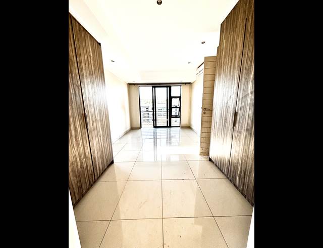 2 BEDROOM APARTMENT TO LET IN SANDTON CENTRAL