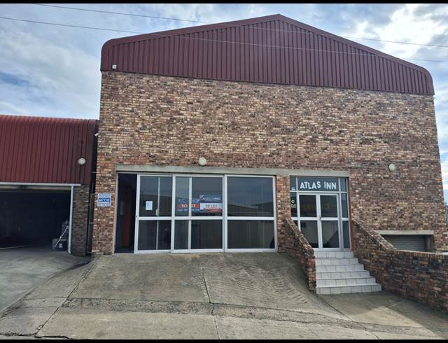 240M² WAREHOUSE RENTED IN ARCADIA