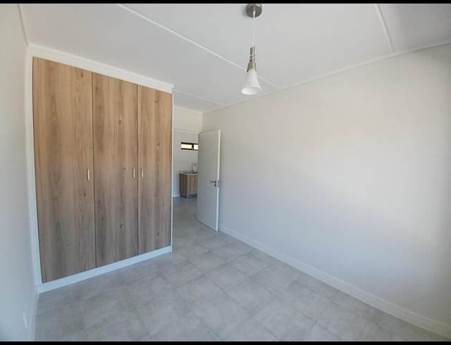 1 BEDROOM PROPERTY TO RENT IN GREENBAY ECO ESTATE
