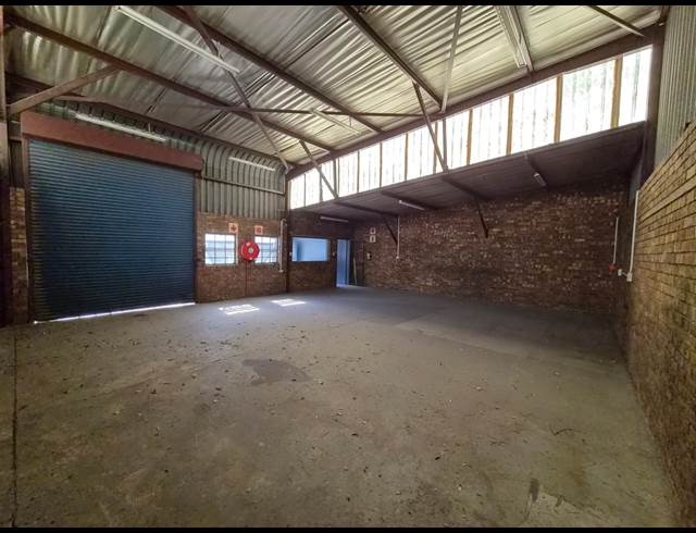147M² WAREHOUSE TO LET IN WADEVILLE