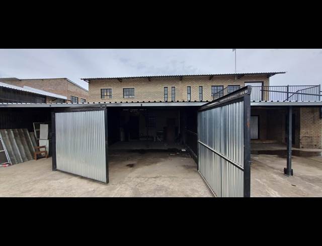 70M² WAREHOUSE TO LET IN AUREUS