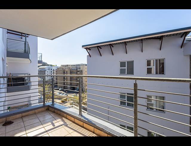 2 BEDROOM APARTMENT TO LET IN TYGER WATERFRONT