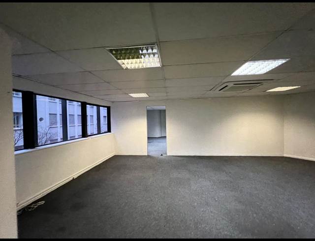 154M² RETAIL TO LET IN CAPE TOWN CITY CENTRE