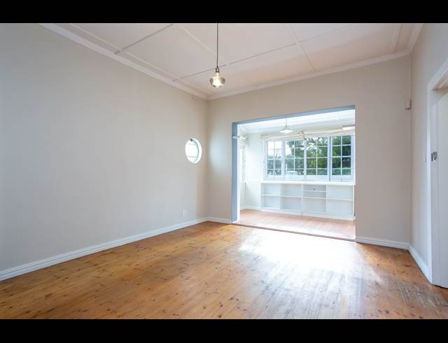 3 BEDROOM FREEHOLD RENTED IN RONDEBOSCH