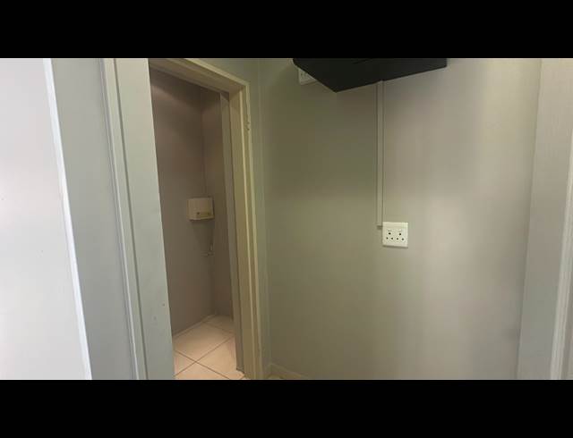 85M² OFFICE TO LET IN BEN FLEUR