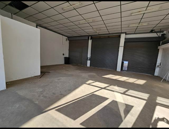 640M² BUSINESS TO LET IN NORTH RIDING