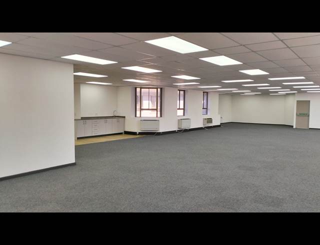 345M² OFFICE TO LET IN TYGER VALLEY
