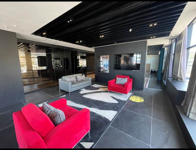 497M² OFFICE TO LET IN SEA POINT
