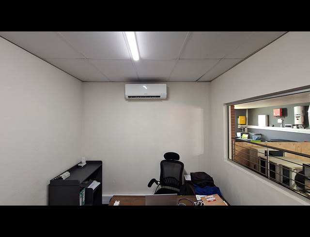 300M² WAREHOUSE TO LET IN KYA SANDS