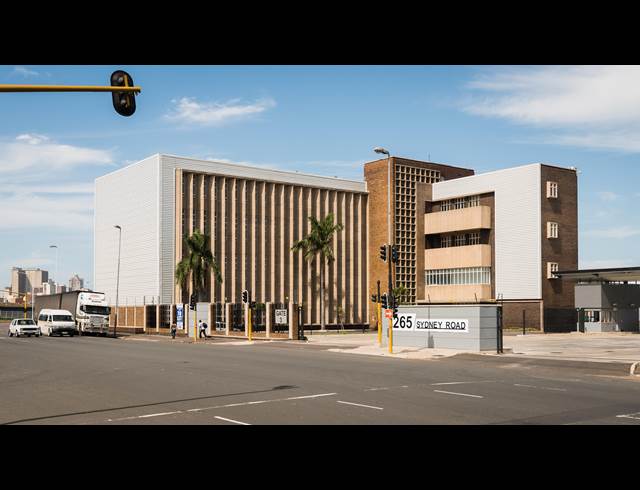 131M² OFFICE TO LET IN UMBILO