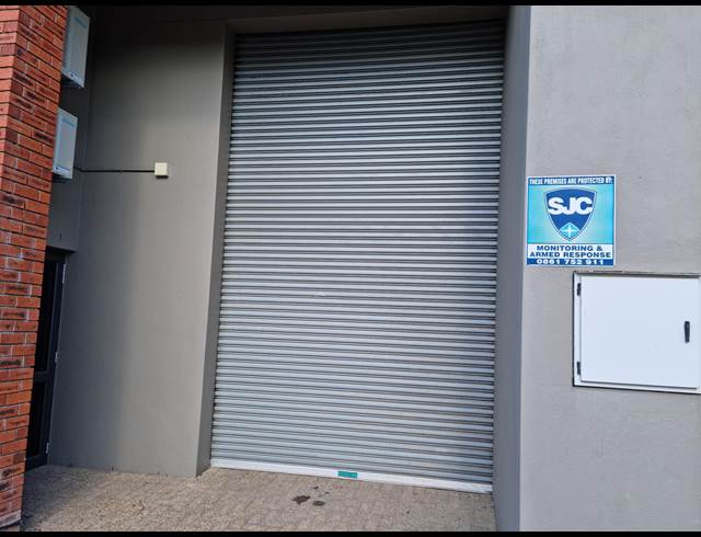302M² WAREHOUSE TO LET IN STIKLAND INDUSTRIAL