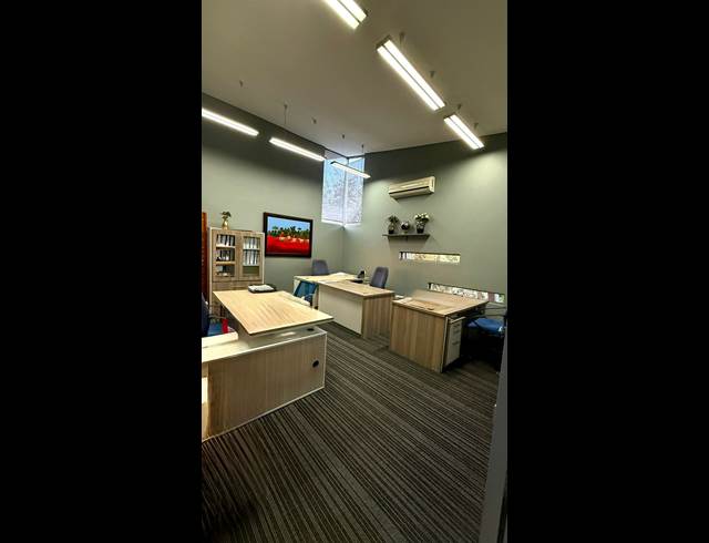 156M² OFFICE TO LET IN NELSPRUIT EXT 2