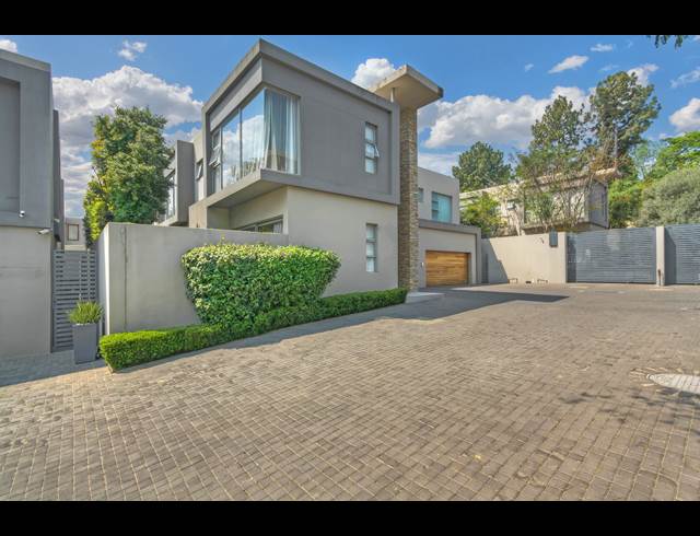 4 BEDROOM CLUSTER TO LET IN MORNINGSIDE
