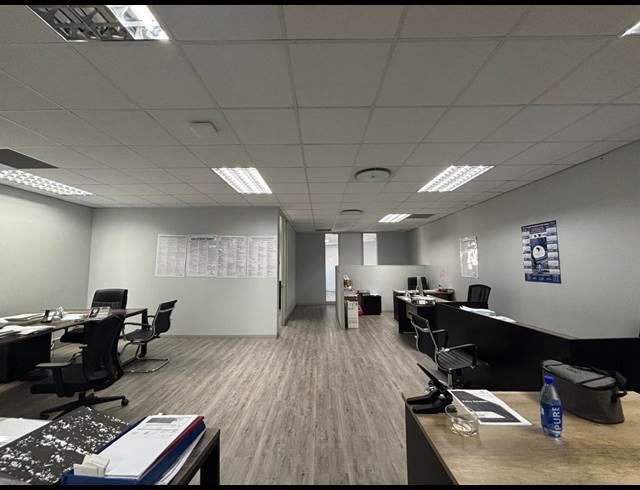 177M² OFFICE TO LET IN UMHLANGA RIDGE