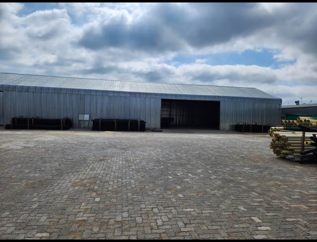 200M² STORAGE UNIT TO LET IN HAMILTON