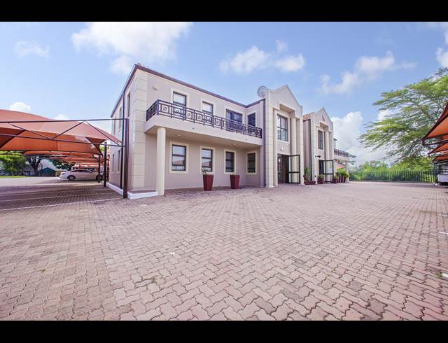 265M² OFFICE TO LET IN CARLSWALD