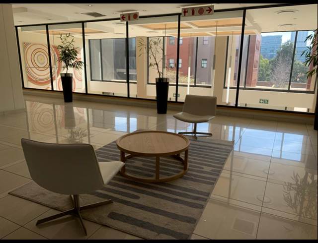 512M² OFFICE TO LET IN SANDTON CENTRAL