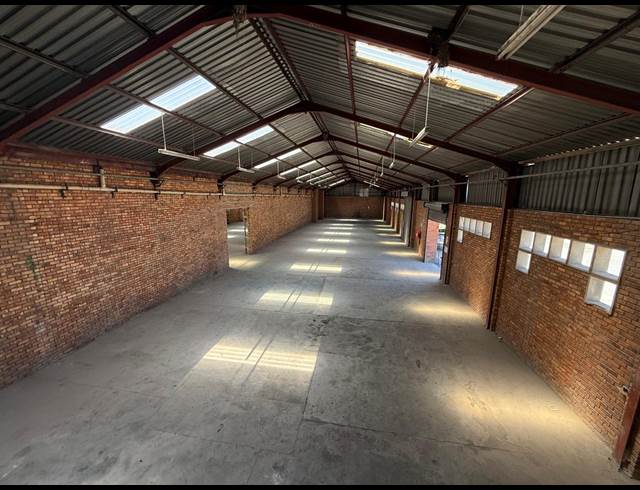 1,700M² WAREHOUSE TO LET IN BENONI SOUTH