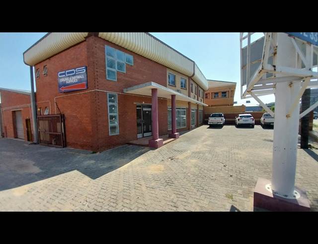 160M² OFFICE TO LET IN KOEDOESPOORT INDUSTRIAL