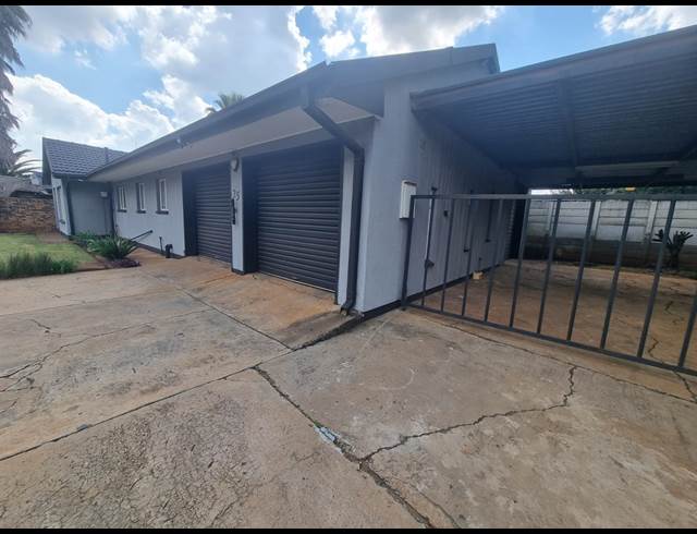 3 BEDROOM HOUSE TO LET IN RISIVILLE
