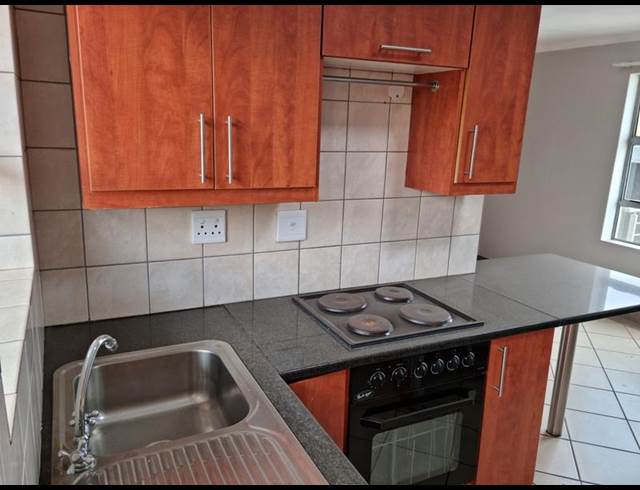 1 BEDROOM PROPERTY TO RENT IN BULT WEST