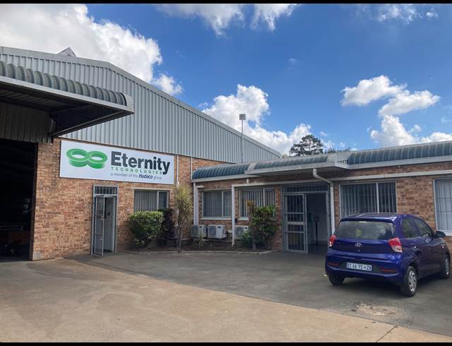940M² WAREHOUSE TO LET IN WESTMEAD