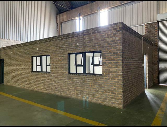 460M² WAREHOUSE TO LET IN DRIEHOEK