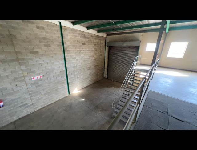265.68M² WAREHOUSE TO LET IN DRIEHOEK
