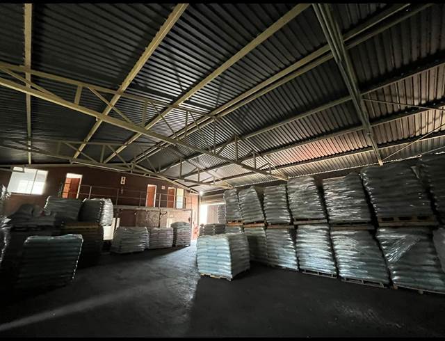 599M² WAREHOUSE TO LET IN NEW ERA