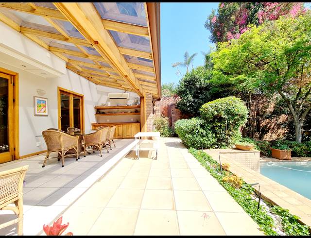 4 BEDROOM TOWNHOUSE RENTED IN SANDOWN