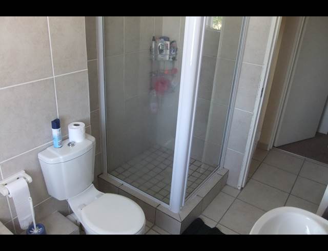 2 bed property to rent in KAAPSIG