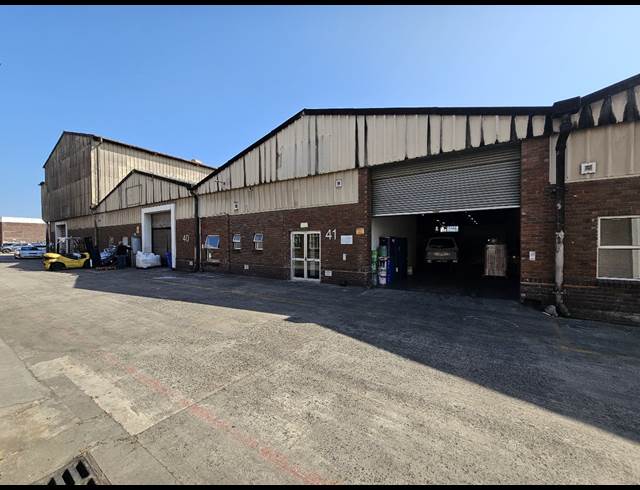 560M² WAREHOUSE TO LET IN BELLVILLE SOUTH INDUSTRIA
