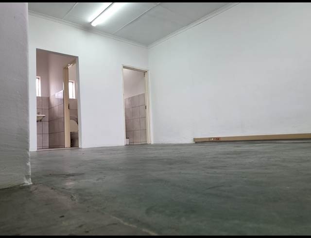 250M² RETAIL TO LET IN WHITE RIVER AH