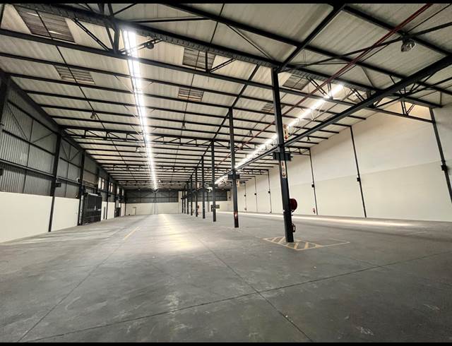 2,020M² WAREHOUSE TO LET IN ELANDSFONTEIN