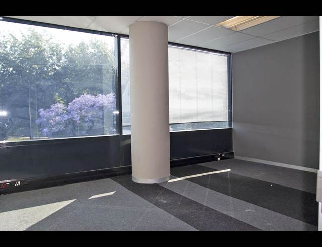 770M² OFFICE TO LET IN SANDOWN
