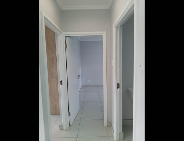 2 BEDROOM APARTMENT TO LET IN UMHLANGA RIDGE