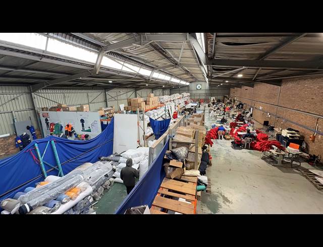 1,150M² WAREHOUSE TO LET IN WADEVILLE