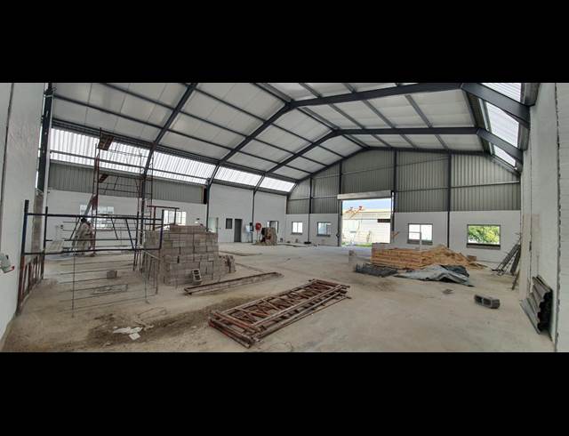376M² WAREHOUSE TO LET IN AIRPORT INDUSTRIA
