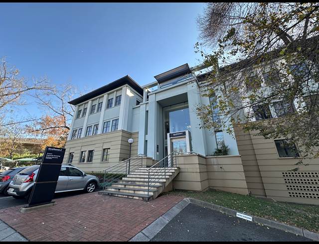 349M² OFFICE TO LET IN SANDTON CENTRAL