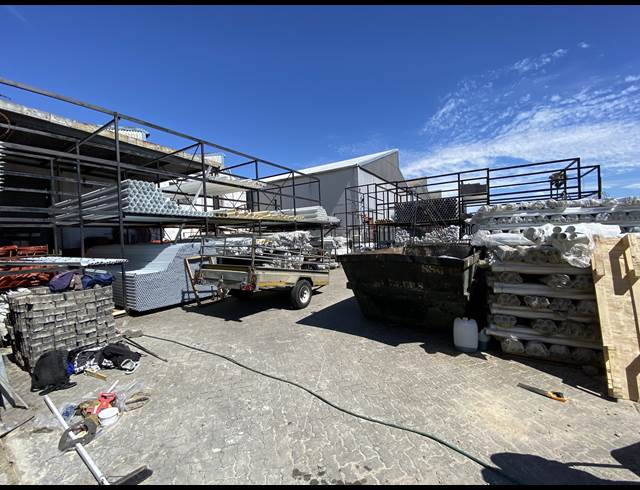 1,644M² WAREHOUSE TO LET IN EPPING INDUSTRIAL