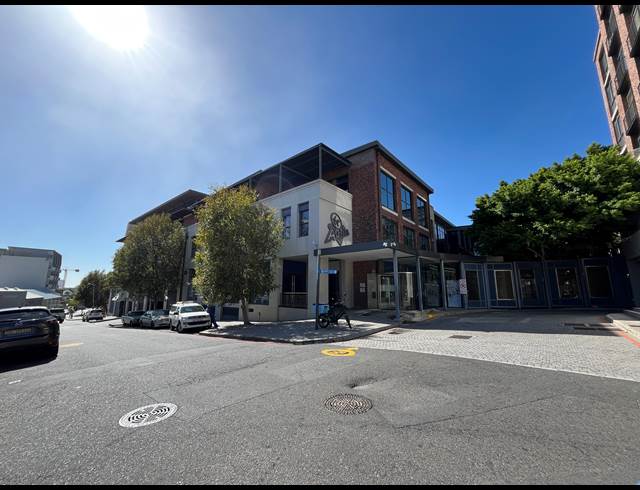245M² OFFICE TO LET IN GARDENS