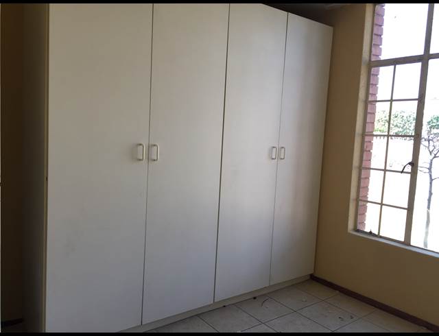 3 bed property to rent in KIMBULT AH