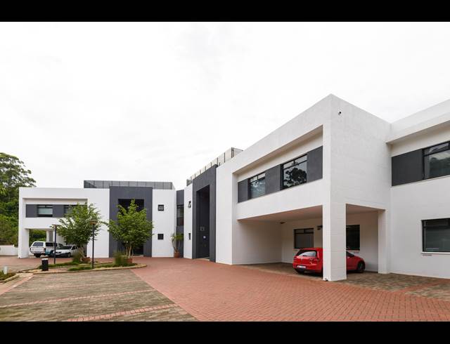 330M² OFFICE TO LET IN DAWNCLIFFE
