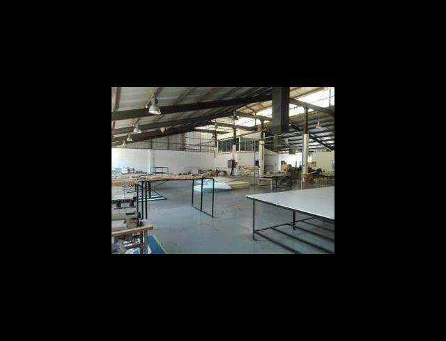 860M² WAREHOUSE TO LET IN EPPING INDUSTRIAL