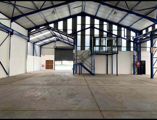 1,704M² FACTORY TO LET IN BEACONVALE