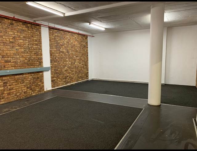 129M² WAREHOUSE TO LET IN STRIJDOMPARK