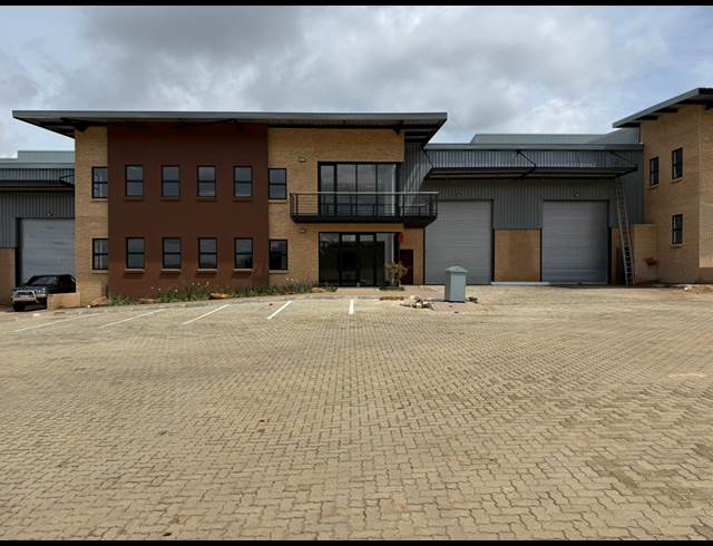 2,317M² WAREHOUSE TO LET IN MULDERSDRIFT