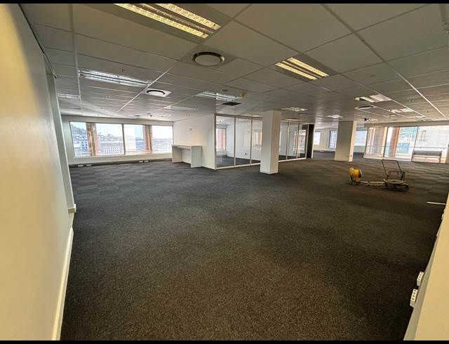 979M² OFFICE TO LET IN CAPE TOWN CITY CENTRE