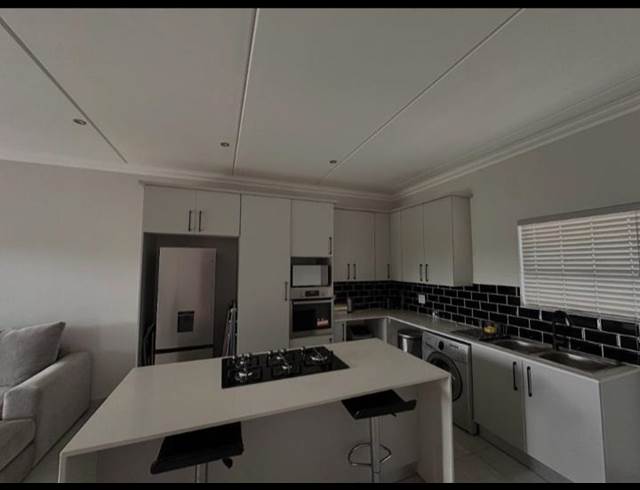 2 BEDROOM PROPERTY TO RENT IN BRYANSTON