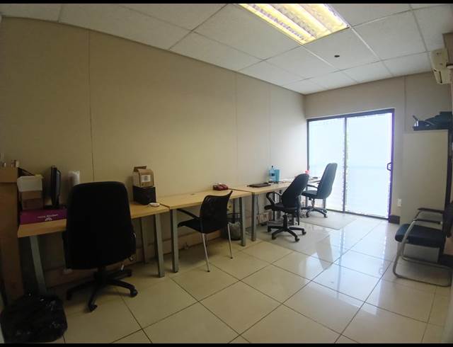 60M² APARTMENT BLOCK TO LET IN NEW TOWN CENTRE